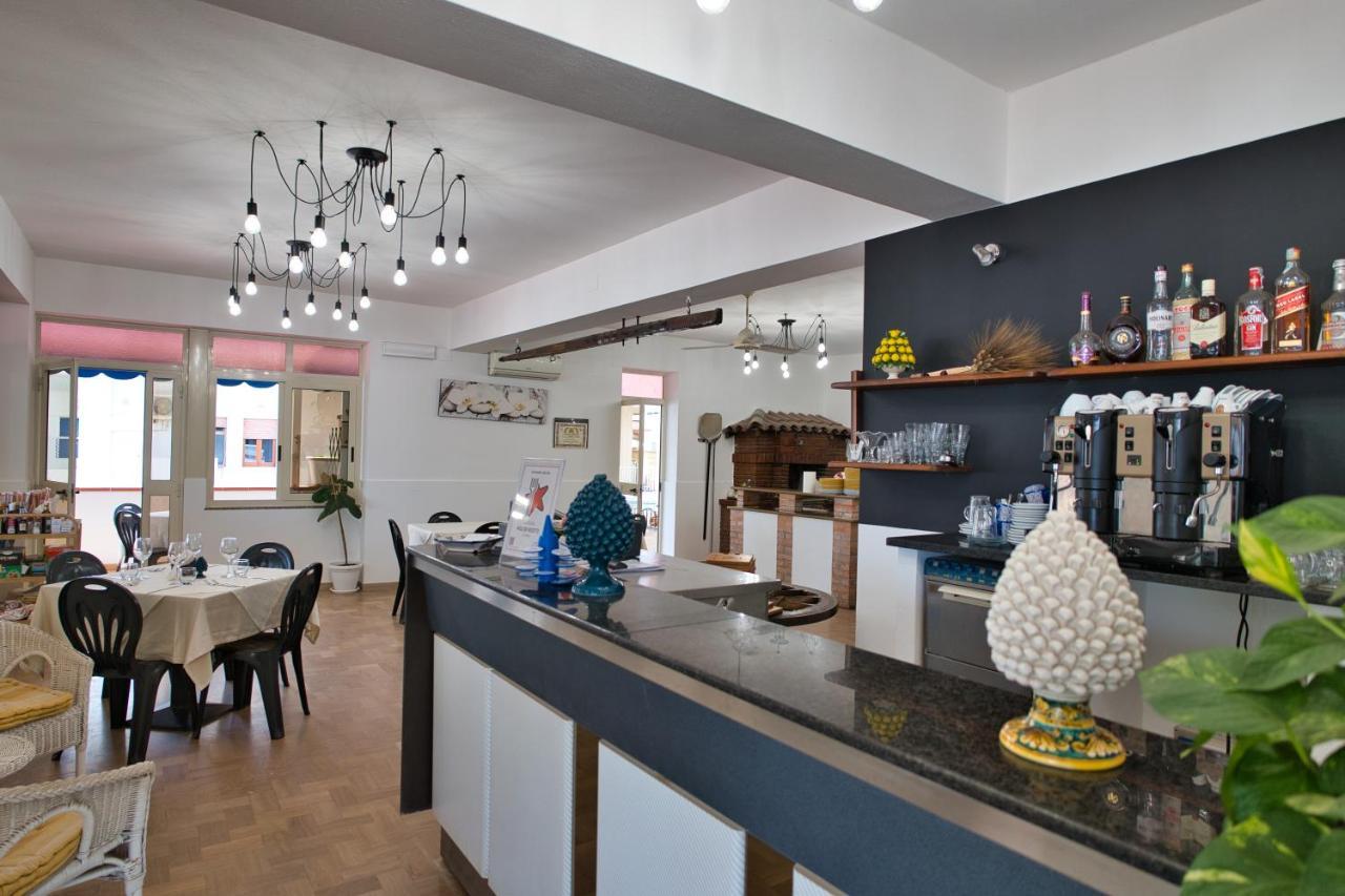 La Ruota Hotel Oliveri Kültér fotó