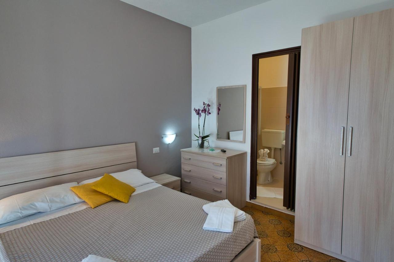 La Ruota Hotel Oliveri Kültér fotó